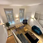 Dans Un Ancien Hôtel Particulier Appartement Hyper-Centre Reims